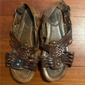 frye lawson huarache